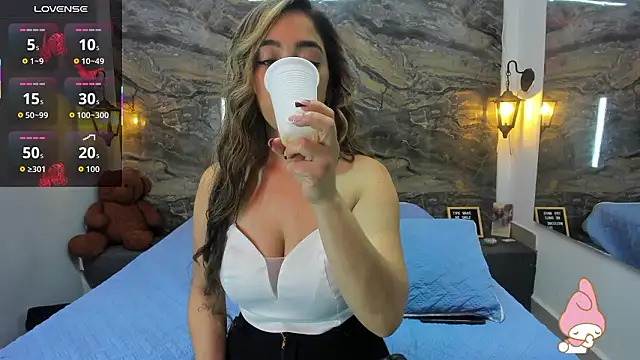 Snapshot of Agnes-23 chatting on March 2026 12:27:01 PM Agnes-23 online show from March 2026 12:27:01 PM