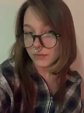 Snapshot of VesnaCrystal chatting on March 2026 10:36:05 PM VesnaCrystal online show from March 2026 10:36:05 PM