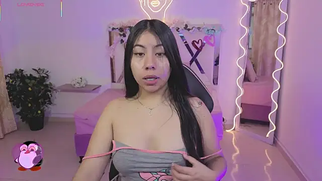 ZURY TAY online show from December 2025 11:52:02 AM