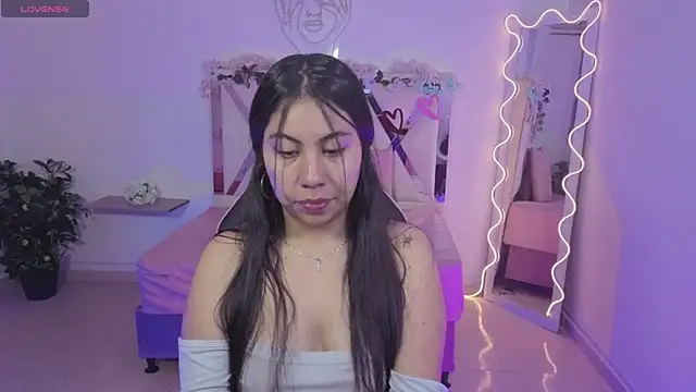 ZURY TAY online show from January 2026 11:46:02 AM