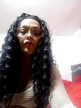 Lady 16 online show from October 2025 10:33:02 PM