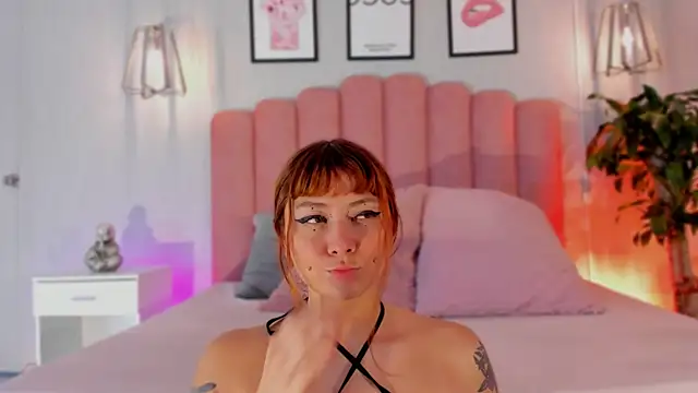 Snapshot of raven_black_ chatting on October 2025 02:03:02 PM raven black online show from October 2025 02:03:02 PM