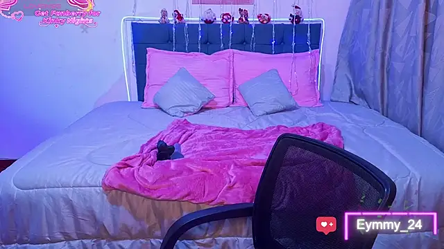 Snapshot of Eymmy_24 chatting on December 2025 01:14:02 AM Eymmy 24 online show from December 2025 01:14:02 AM