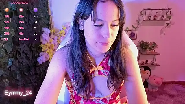 Snapshot of Eymmy_24 chatting on June 2026 01:39:01 AM Eymmy 24 online show from June 2026 01:39:01 AM