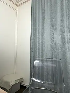 MiaKiittyy online show from March 2026 11:32:01 PM