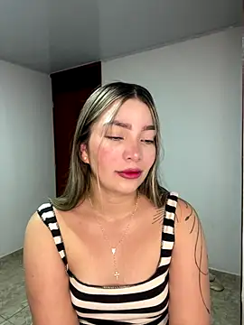 Chantel sam online show from November 2025 03:53:02 AM