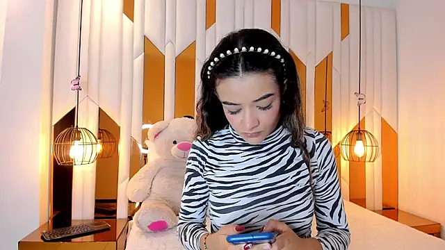 ValeriaPrado online show from December 2025 07:52:01 PM