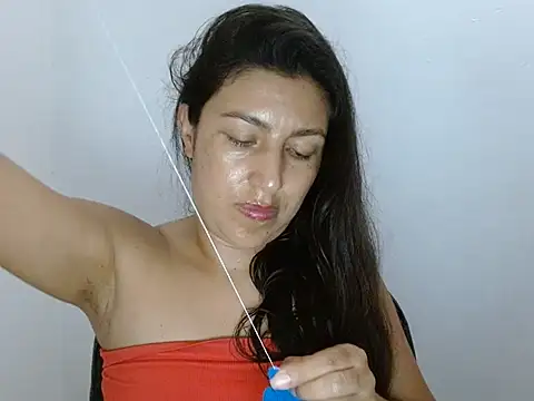 SarahFriendly online show from May 2026 06:09:01 PM