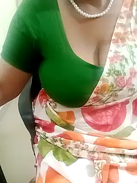 Snapshot of tami_lavanya chatting on December 2025 05:17:01 PM tami lavanya online show from December 2025 05:17:01 PM