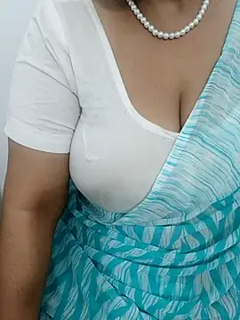 Snapshot of tami_lavanya chatting on March 2026 01:27:02 PM tami lavanya online show from March 2026 01:27:02 PM
