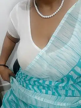 Snapshot of tami_lavanya chatting on April 2026 01:26:01 PM tami lavanya online show from April 2026 01:26:01 PM