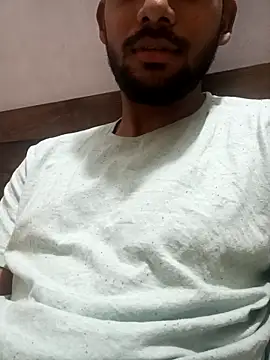 Snapshot of mayur_raaje chatting on March 2026 10:32:02 AM mayur raaje online show from March 2026 10:32:02 AM