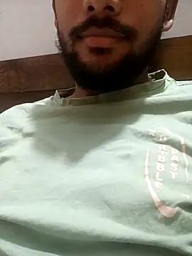 Snapshot of mayur_raaje chatting on March 2026 03:32:01 AM mayur raaje online show from March 2026 03:32:01 AM