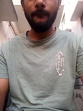 Snapshot of mayur_raaje chatting on March 2026 03:12:01 AM mayur raaje online show from March 2026 03:12:01 AM