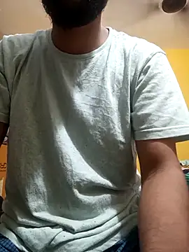 Snapshot of mayur_raaje chatting on April 2026 06:49:02 PM mayur raaje online show from April 2026 06:49:02 PM