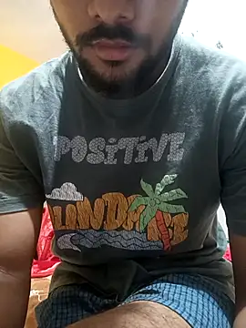 Snapshot of mayur_raaje chatting on April 2026 05:36:01 AM mayur raaje online show from April 2026 05:36:01 AM