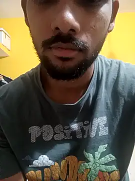 Snapshot of mayur_raaje chatting on April 2026 07:17:02 PM mayur raaje online show from April 2026 07:17:02 PM