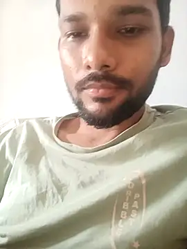 Snapshot of mayur_raaje chatting on July 2026 09:33:02 AM mayur raaje online show from July 2026 09:33:02 AM