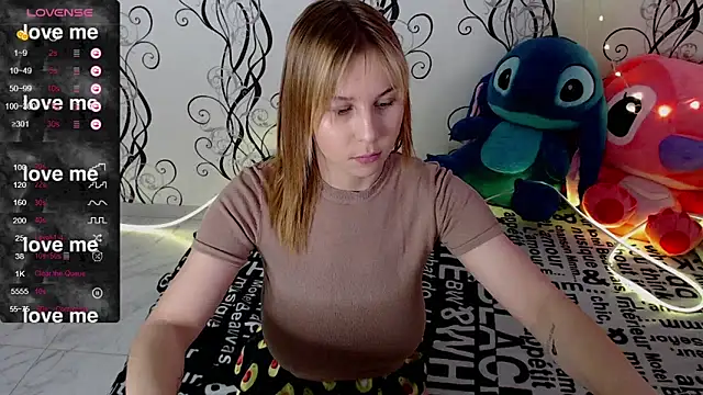 RoyAngela online show from November 2025 06:24:02 AM