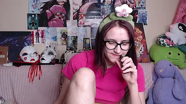 AliceChio online show from December 2025 04:17:01 AM