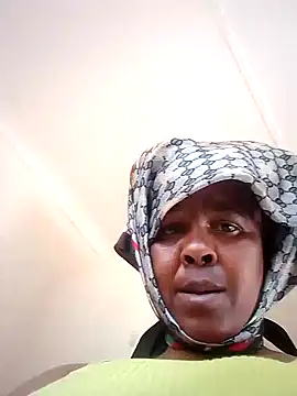 chocolateboobs92 online show from December 2025 01:31:02 PM