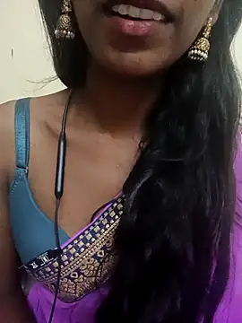 Snapshot of kavya-telugu84 chatting on October 2025 06:24:01 AM kavya-telugu84 online show from October 2025 06:24:01 AM