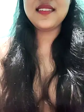 Snapshot of SugarWithSpice chatting on June 2026 08:11:02 AM SugarWithSpice online show from June 2026 08:11:02 AM