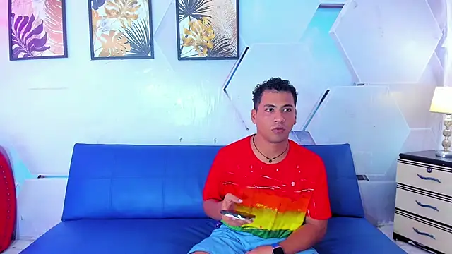 The boys at online show from September 2025 06:10:01 PM