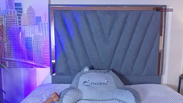 VelvetFox  online show from March 2026 09:54:01 PM