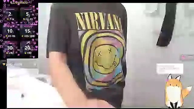 Snapshot of Magical_Milf_MelissaXX chatting on September 2025 02:11:01 AM Magical Milf MelissaXX online show from September 2025 02:11:01 AM