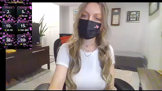 Snapshot of Magical_Milf_MelissaXX chatting on September 2025 02:55:02 PM Magical Milf MelissaXX online show from September 2025 02:55:02 PM