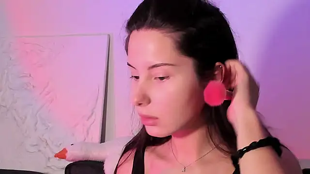 Snapshot of emma_craftt chatting on September 2025 11:42:01 AM emma craftt online show from September 2025 11:42:01 AM