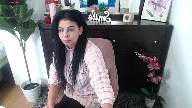 Snapshot of LadyLiia chatting on February 2026 04:57:02 AM LadyLiia online show from February 2026 04:57:02 AM