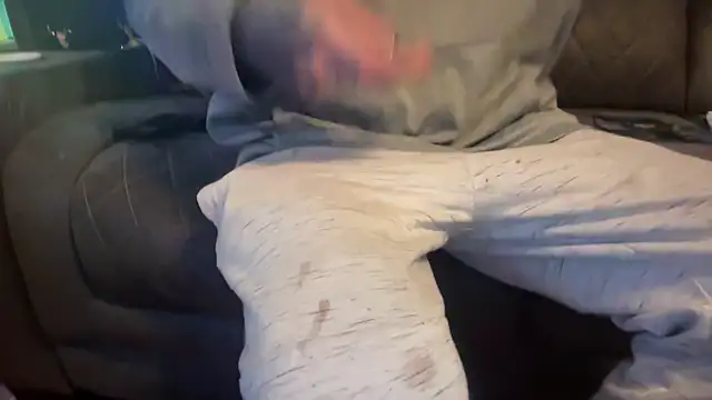 Snapshot of VeeJay48826 chatting on September 2025 11:34:01 AM VeeJay48826 online show from September 2025 11:34:01 AM