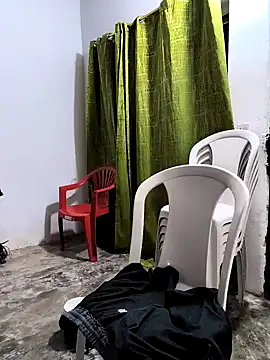 Snapshot of giannis090 chatting on March 2026 01:42:02 AM giannis090 online show from March 2026 01:42:02 AM