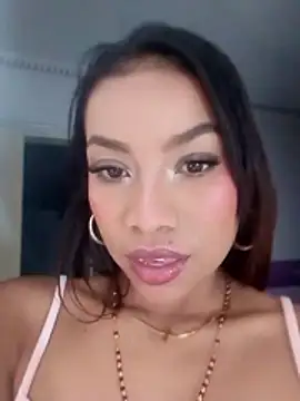 keeyla stone online show from December 2025 08:47:01 PM