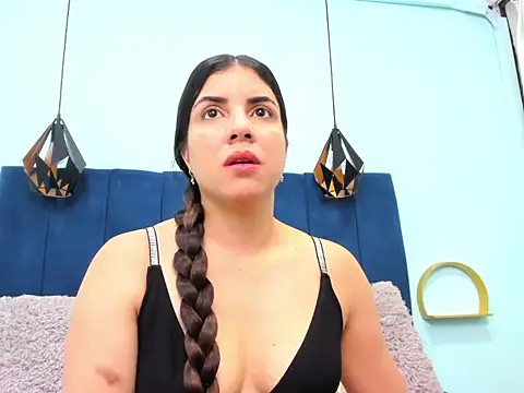 Snapshot of sweet_klem_19 chatting on November 2025 11:47:02 PM sweet klem 19 online show from November 2025 11:47:02 PM