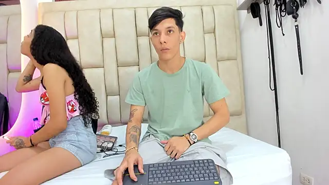 ZafiroAndFlynn online show from June 2026 02:46:02 AM