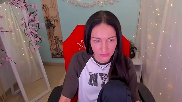 Snapshot of Aurora_Loveu chatting on April 2026 11:27:01 PM Aurora Loveu online show from April 2026 11:27:01 PM