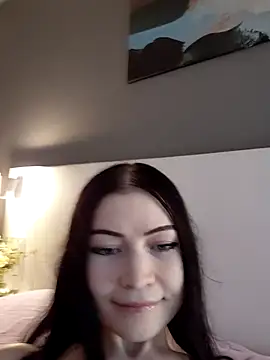 Snapshot of DragonFoxie chatting on July 2026 06:14:02 PM DragonFoxie online show from July 2026 06:14:02 PM