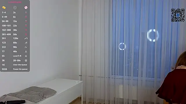 IsobelCashin online show from November 2025 03:09:01 AM