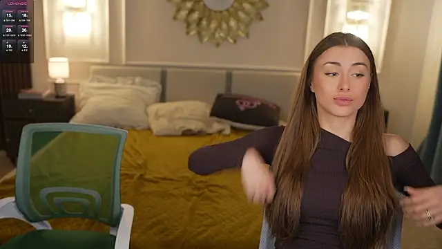 Snapshot of Luna_secretgirl chatting on March 2026 11:49:01 AM Luna secretgirl online show from March 2026 11:49:01 AM