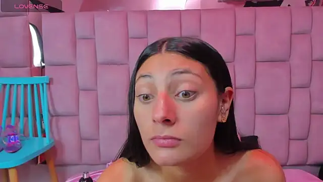 Snapshot of _Luna_Bennett chatting on March 2026 07:51:02 PM Luna Bennett online show from March 2026 07:51:02 PM