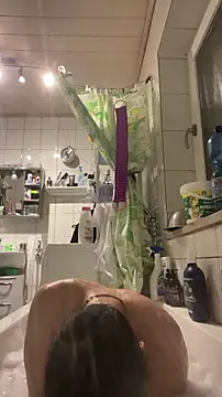 Kingpowerlittel online show from February 2026 10:19:01 PM