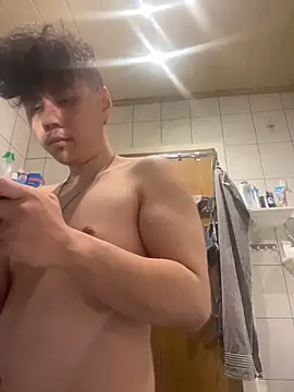 Kingpowerlittel online show from February 2026 05:22:02 PM