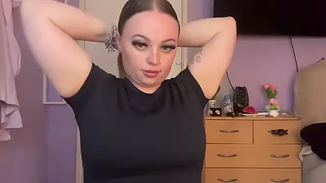 SexySashaxox online show from April 2026 07:47:02 PM