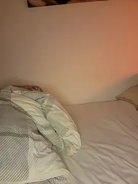 Snapshot of LioEst@xh chatting on December 2025 03:47:02 AM LioEstxh online show from December 2025 03:47:02 AM