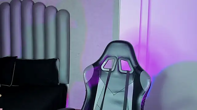 Snapshot of chubby_sexy_ chatting on November 2025 12:24:01 AM chubby sexy online show from November 2025 12:24:01 AM