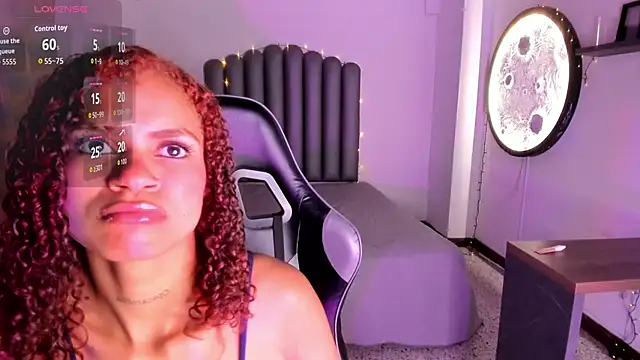 Snapshot of chubby_sexy_ chatting on December 2025 11:59:02 AM chubby sexy online show from December 2025 11:59:02 AM