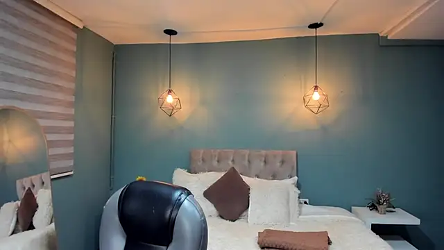 Snapshot of Miss_Cataleya__ chatting on October 2025 11:36:01 AM Miss Cataleya online show from October 2025 11:36:01 AM